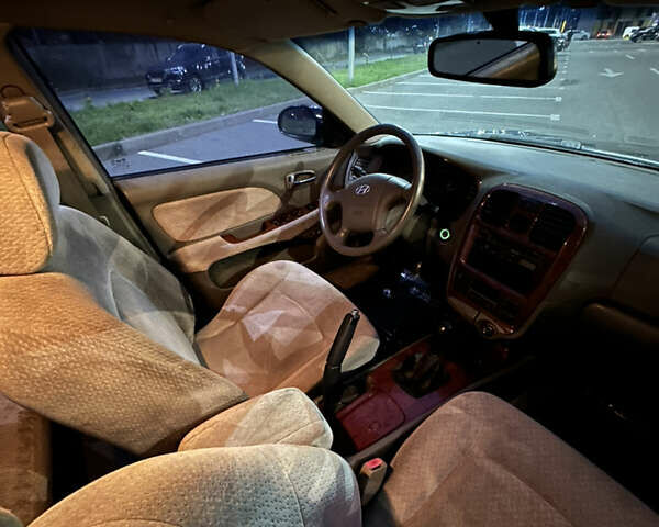 Зеленый Хендай Соната, объемом двигателя 2 л и пробегом 291 тыс. км за 2850 $, фото 18 на Automoto.ua