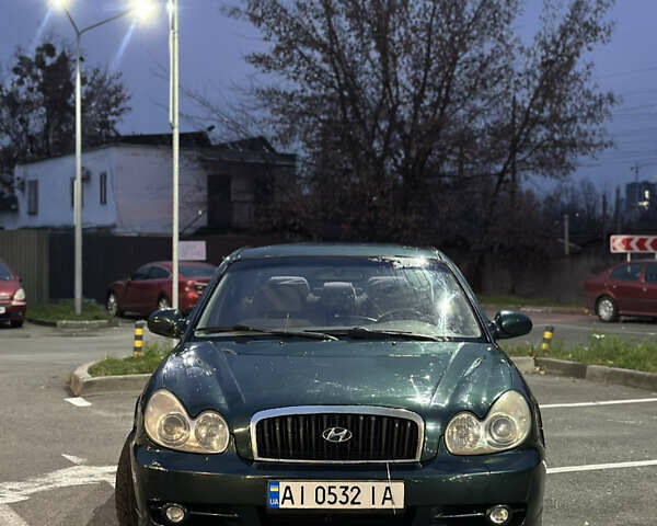 Зеленый Хендай Соната, объемом двигателя 2 л и пробегом 291 тыс. км за 2850 $, фото 1 на Automoto.ua