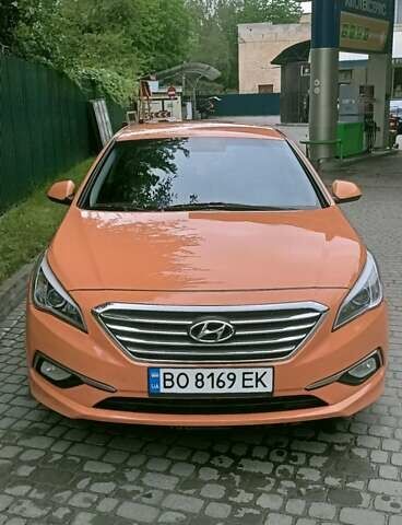 Оранжевый Хендай Соната, объемом двигателя 2 л и пробегом 390 тыс. км за 6800 $, фото 1 на Automoto.ua