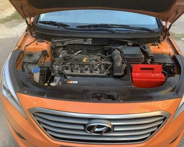 Оранжевый Хендай Соната, объемом двигателя 2 л и пробегом 475 тыс. км за 7400 $, фото 11 на Automoto.ua