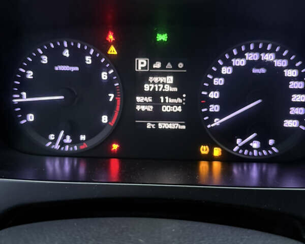 Оранжевый Хендай Соната, объемом двигателя 2 л и пробегом 560 тыс. км за 4999 $, фото 14 на Automoto.ua