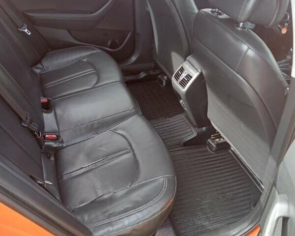 Оранжевый Хендай Соната, объемом двигателя 2 л и пробегом 596 тыс. км за 6350 $, фото 4 на Automoto.ua