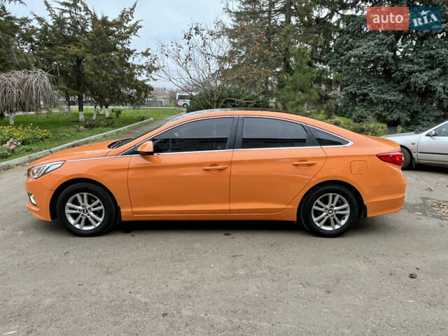Помаранчевий Хендай Соната, об'ємом двигуна 2 л та пробігом 486 тис. км за 6500 $, фото 11 на Automoto.ua