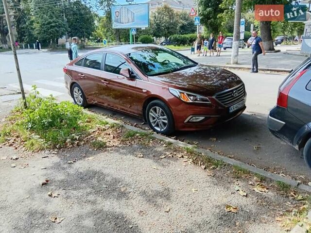 Оранжевый Хендай Соната, объемом двигателя 2 л и пробегом 340 тыс. км за 9900 $, фото 6 на Automoto.ua