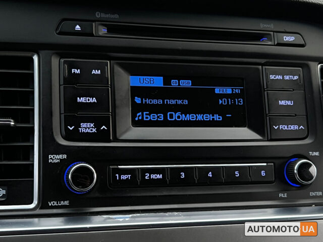 Помаранчевий Хендай Соната, об'ємом двигуна 2 л та пробігом 537 тис. км за 8999 $, фото 16 на Automoto.ua