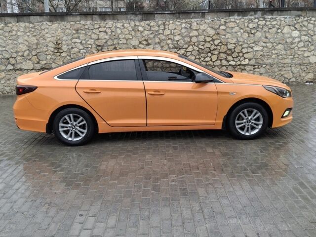 Помаранчевий Хендай Соната, об'ємом двигуна 0 л та пробігом 540 тис. км за 10000 $, фото 3 на Automoto.ua