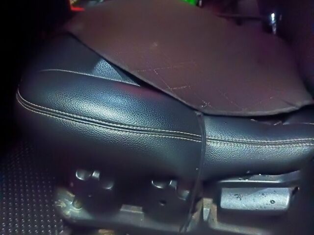 Білий Хендай Терракан, об'ємом двигуна 2.5 л та пробігом 390 тис. км за 6500 $, фото 7 на Automoto.ua