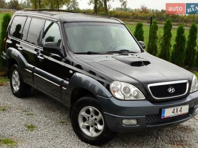 Черный Хендай Терракан, объемом двигателя 2.9 л и пробегом 275 тыс. км за 3200 $, фото 21 на Automoto.ua