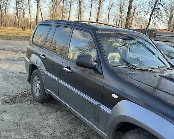 Черный Хендай Терракан, объемом двигателя 2.9 л и пробегом 363 тыс. км за 5800 $, фото 2 на Automoto.ua