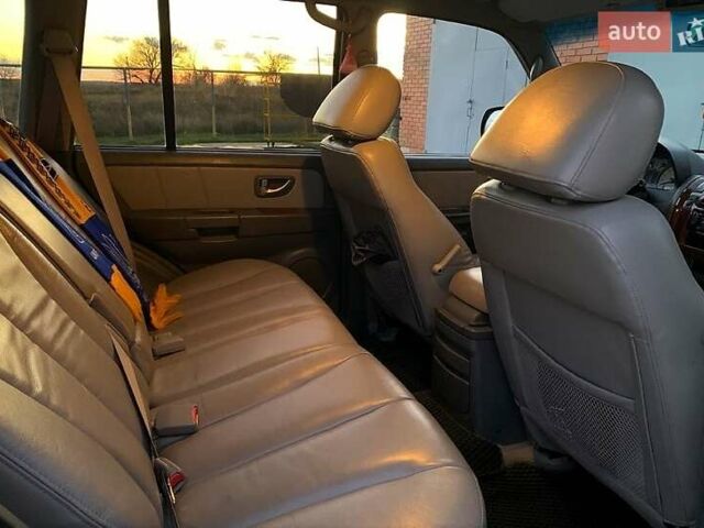 Чорний Хендай Терракан, об'ємом двигуна 2.9 л та пробігом 251 тис. км за 7500 $, фото 6 на Automoto.ua