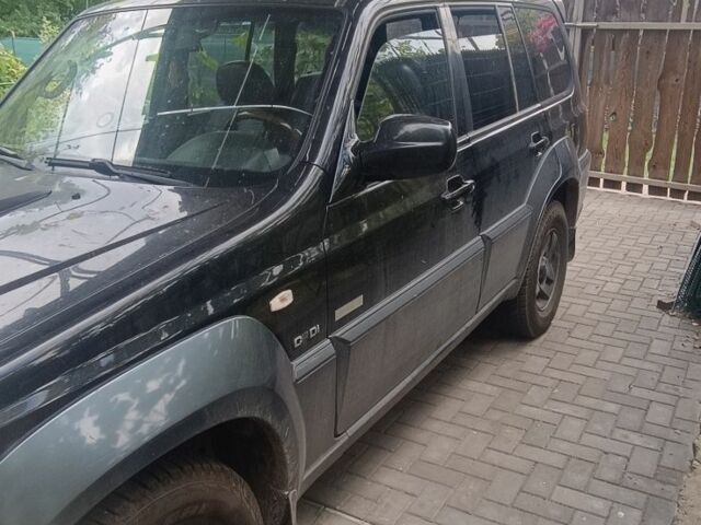 Черный Хендай Терракан, объемом двигателя 2.9 л и пробегом 235 тыс. км за 6415 $, фото 7 на Automoto.ua