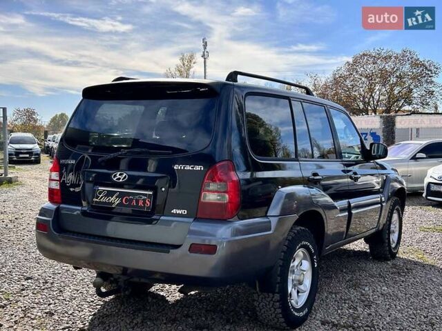 Чорний Хендай Терракан, об'ємом двигуна 2.9 л та пробігом 317 тис. км за 6200 $, фото 3 на Automoto.ua