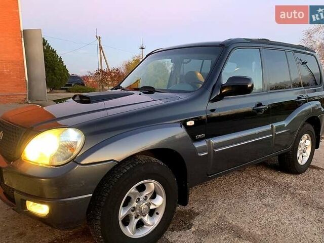 Чорний Хендай Терракан, об'ємом двигуна 2.9 л та пробігом 251 тис. км за 7500 $, фото 2 на Automoto.ua