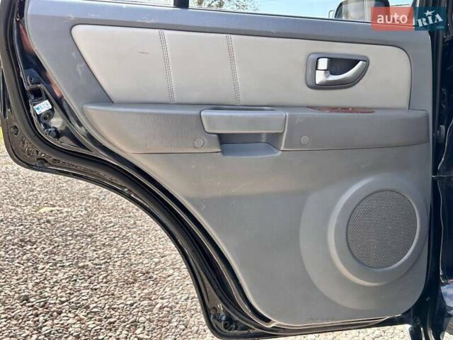 Чорний Хендай Терракан, об'ємом двигуна 2.9 л та пробігом 317 тис. км за 6200 $, фото 21 на Automoto.ua