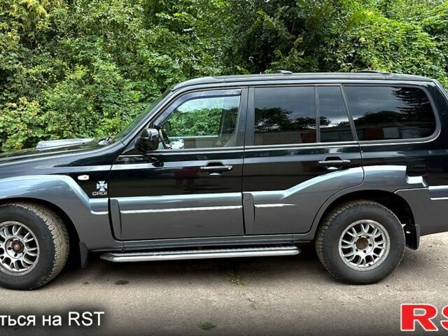 Черный Хендай Терракан, объемом двигателя 2.9 л и пробегом 243 тыс. км за 5000 $, фото 1 на Automoto.ua