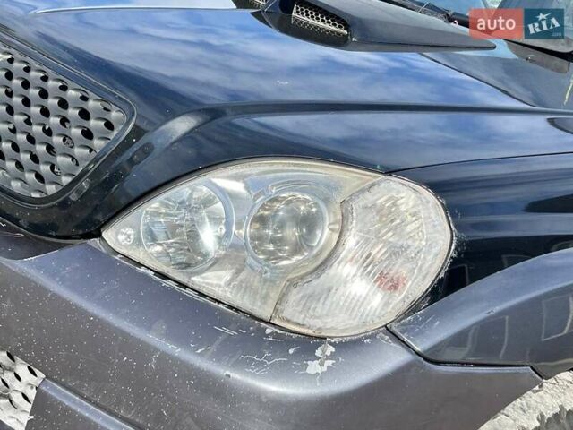 Чорний Хендай Терракан, об'ємом двигуна 2.9 л та пробігом 317 тис. км за 6200 $, фото 8 на Automoto.ua