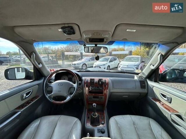Чорний Хендай Терракан, об'ємом двигуна 2.9 л та пробігом 317 тис. км за 6200 $, фото 26 на Automoto.ua