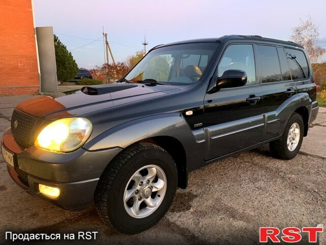 Черный Хендай Терракан, объемом двигателя 2.9 л и пробегом 251 тыс. км за 7500 $, фото 3 на Automoto.ua