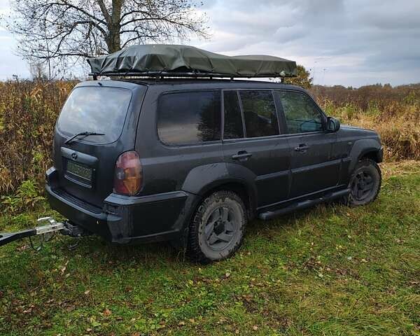 Чорний Хендай Терракан, об'ємом двигуна 2.9 л та пробігом 370 тис. км за 4500 $, фото 2 на Automoto.ua