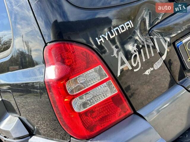 Чорний Хендай Терракан, об'ємом двигуна 2.9 л та пробігом 317 тис. км за 6200 $, фото 9 на Automoto.ua