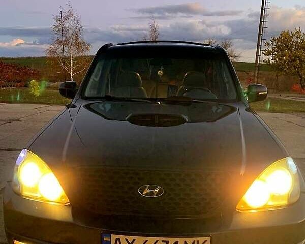 Чорний Хендай Терракан, об'ємом двигуна 2.9 л та пробігом 251 тис. км за 7500 $, фото 1 на Automoto.ua