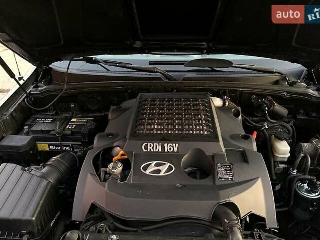 Чорний Хендай Терракан, об'ємом двигуна 2.9 л та пробігом 251 тис. км за 7500 $, фото 4 на Automoto.ua