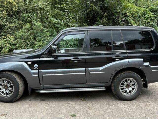 Черный Хендай Терракан, объемом двигателя 2.9 л и пробегом 243 тыс. км за 4900 $, фото 1 на Automoto.ua