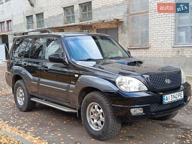 Черный Хендай Терракан, объемом двигателя 2.9 л и пробегом 346 тыс. км за 8500 $, фото 2 на Automoto.ua