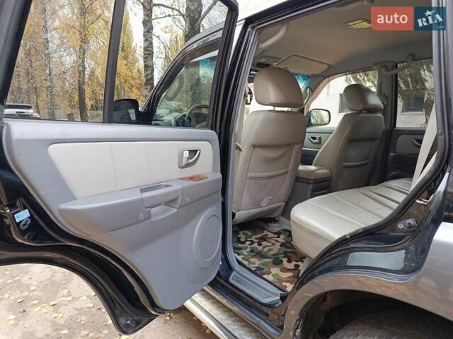 Черный Хендай Терракан, объемом двигателя 2.9 л и пробегом 346 тыс. км за 8500 $, фото 12 на Automoto.ua