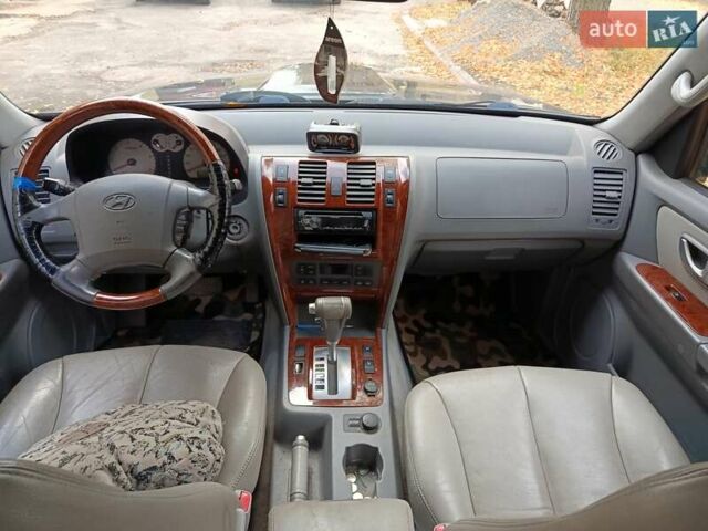 Черный Хендай Терракан, объемом двигателя 2.9 л и пробегом 346 тыс. км за 8500 $, фото 9 на Automoto.ua