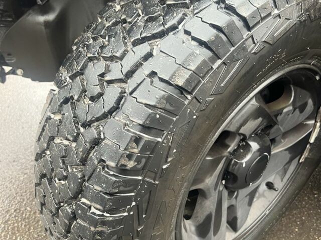 Черный Хендай Терракан, объемом двигателя 0 л и пробегом 300 тыс. км за 4999 $, фото 4 на Automoto.ua