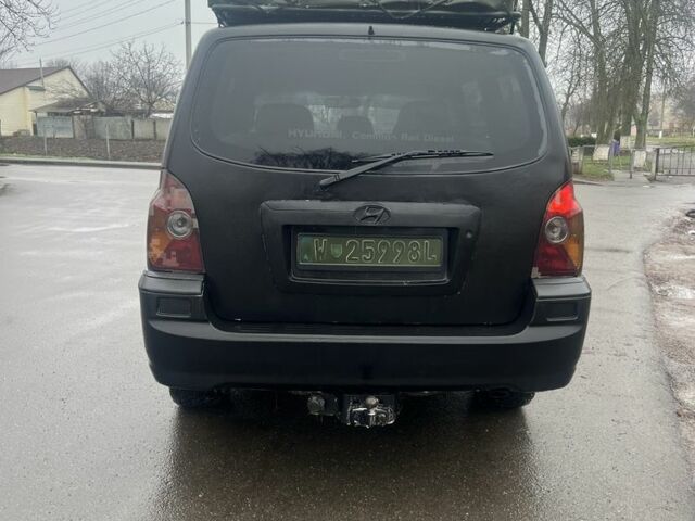 Черный Хендай Терракан, объемом двигателя 0 л и пробегом 300 тыс. км за 4999 $, фото 1 на Automoto.ua