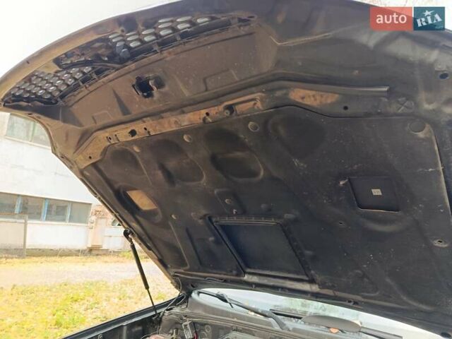 Черный Хендай Терракан, объемом двигателя 2.9 л и пробегом 346 тыс. км за 8500 $, фото 22 на Automoto.ua