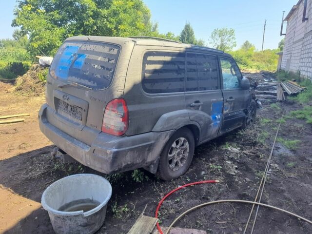 Черный Хендай Терракан, объемом двигателя 0 л и пробегом 1 тыс. км за 1200 $, фото 1 на Automoto.ua