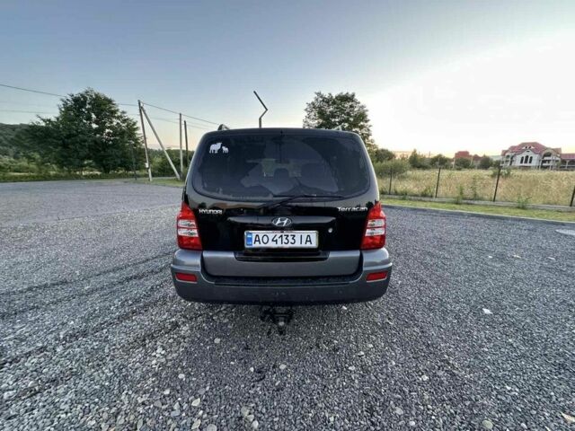 Чорний Хендай Терракан, об'ємом двигуна 2.9 л та пробігом 275 тис. км за 7200 $, фото 3 на Automoto.ua