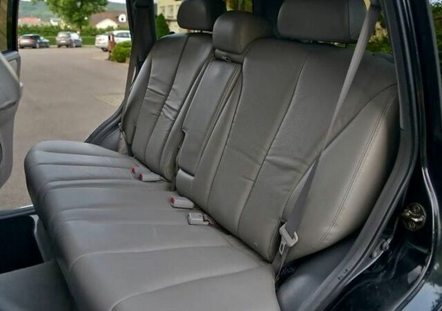 Черный Хендай Терракан, объемом двигателя 2.89 л и пробегом 279 тыс. км за 3500 $, фото 4 на Automoto.ua