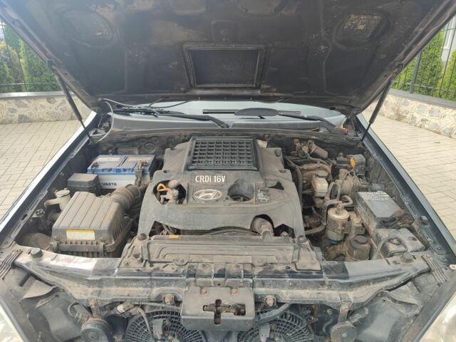 Черный Хендай Терракан, объемом двигателя 2.9 л и пробегом 243 тыс. км за 4950 $, фото 9 на Automoto.ua