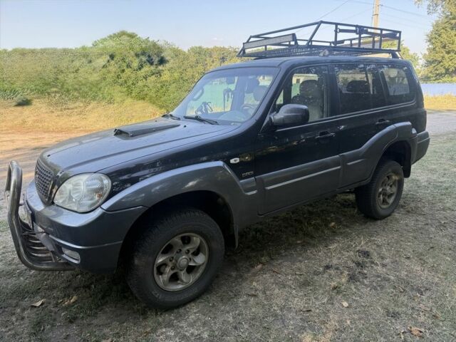 Чорний Хендай Терракан, об'ємом двигуна 2.9 л та пробігом 340 тис. км за 5600 $, фото 1 на Automoto.ua