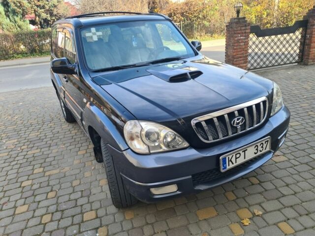 Черный Хендай Терракан, объемом двигателя 0 л и пробегом 111 тыс. км за 4799 $, фото 12 на Automoto.ua