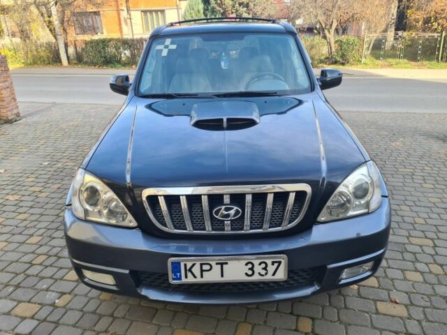 Черный Хендай Терракан, объемом двигателя 0 л и пробегом 111 тыс. км за 4799 $, фото 10 на Automoto.ua