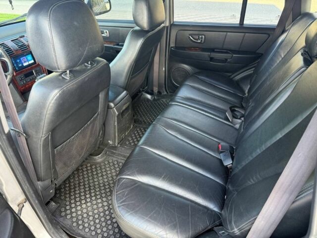 Черный Хендай Терракан, объемом двигателя 0 л и пробегом 300 тыс. км за 2999 $, фото 5 на Automoto.ua