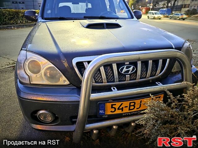 Фиолетовый Хендай Терракан, объемом двигателя 2.9 л и пробегом 377 тыс. км за 3500 $, фото 9 на Automoto.ua