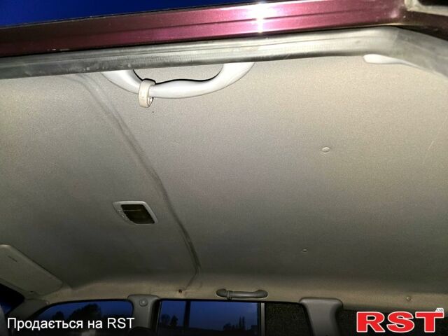 Фиолетовый Хендай Терракан, объемом двигателя 2.9 л и пробегом 377 тыс. км за 3500 $, фото 4 на Automoto.ua