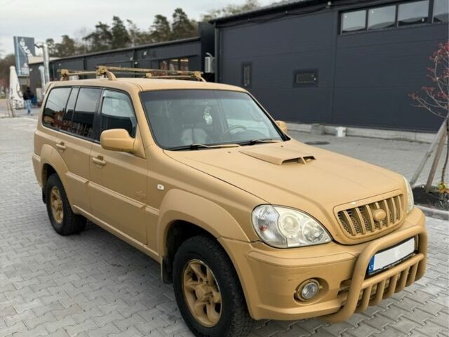 Коричневый Хендай Терракан, объемом двигателя 2.9 л и пробегом 320 тыс. км за 4299 $, фото 5 на Automoto.ua