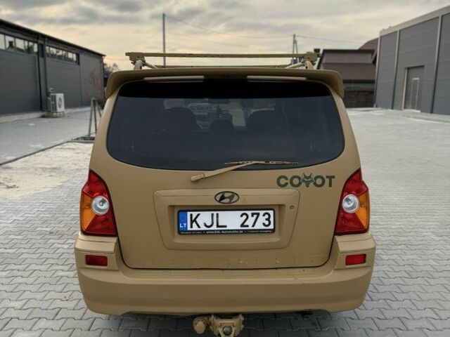 Коричневый Хендай Терракан, объемом двигателя 2.9 л и пробегом 320 тыс. км за 4299 $, фото 3 на Automoto.ua