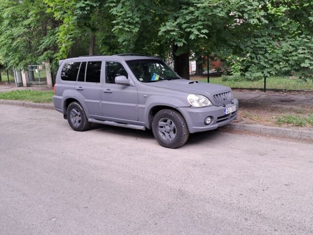 Хендай Терракан, объемом двигателя 2.9 л и пробегом 308 тыс. км за 4600 $, фото 2 на Automoto.ua