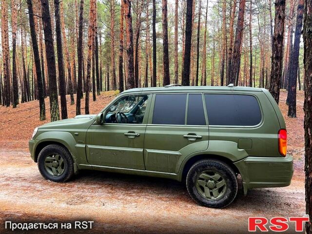 Хендай Терракан, объемом двигателя 2.9 л и пробегом 280 тыс. км за 4200 $, фото 6 на Automoto.ua