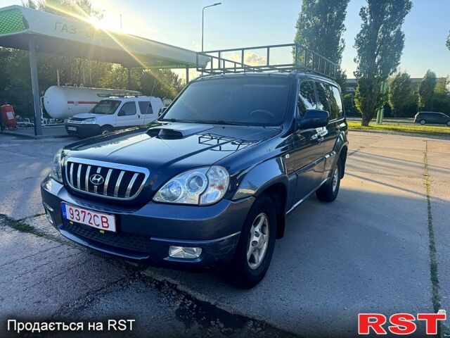 Хендай Терракан, объемом двигателя 2.9 л и пробегом 300 тыс. км за 3600 $, фото 4 на Automoto.ua