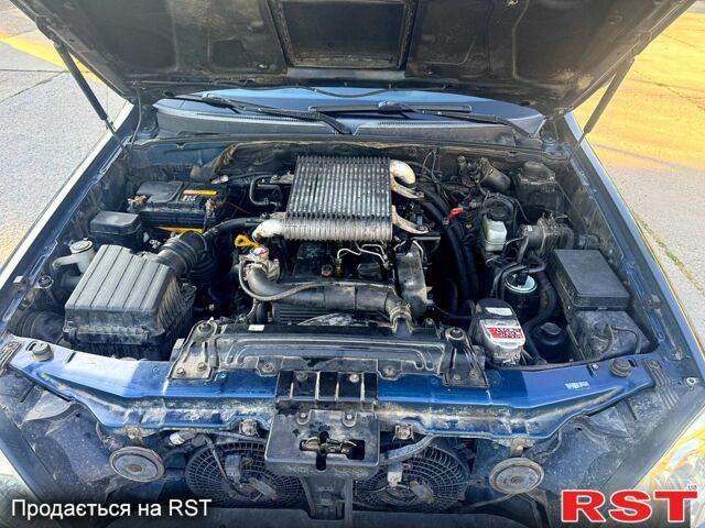 Хендай Терракан, объемом двигателя 2.9 л и пробегом 300 тыс. км за 3600 $, фото 8 на Automoto.ua