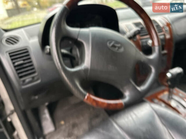 Хендай Терракан 2002 в Николаеве на Automoto.ua Серый Хендай Терракан, объемом двигателя 2.9 л и пробегом 263 тыс. км за 8100 $, фото 5 на Automoto.ua